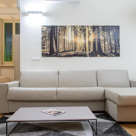Il Bosco Segreto, Dove Magia E Storia Si Fondono Apartment