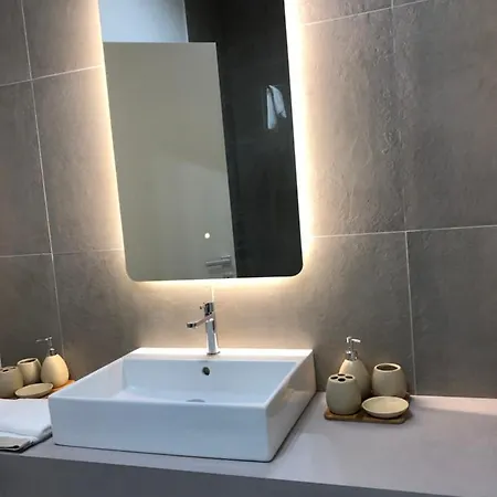 Il Bosco Segreto, Dove Magia E Storia Si Fondono Τορίνο